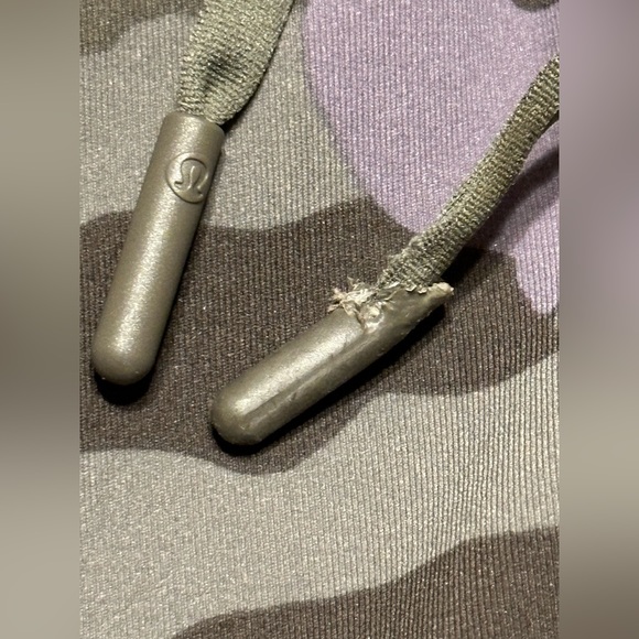 Lululemon keep moving high rise- full length - Picture 7 of 9